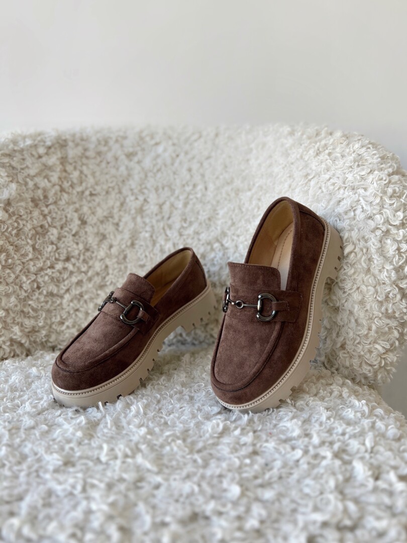 Лофери Classic suede brown